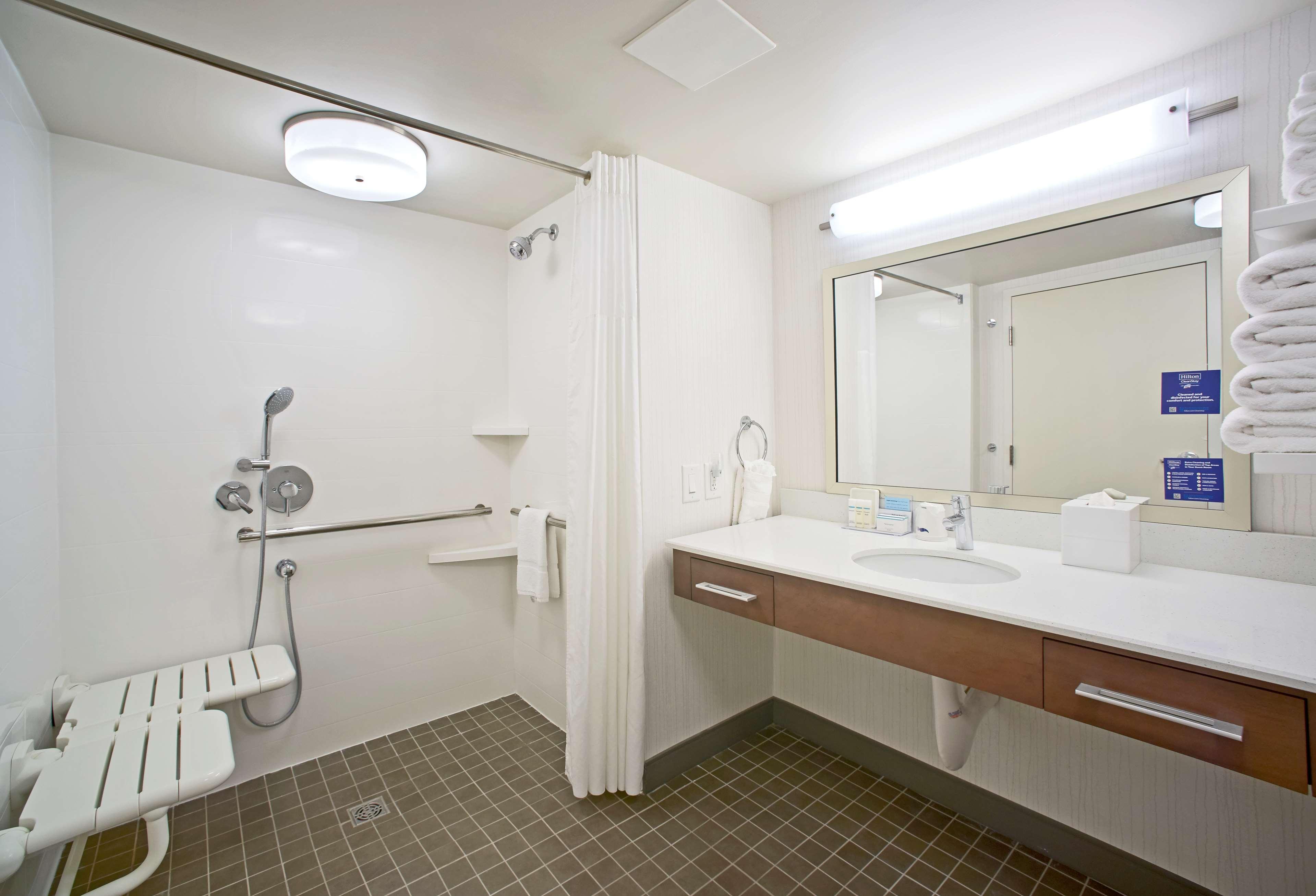Hampton Inn Lancaster Fertility Luaran gambar